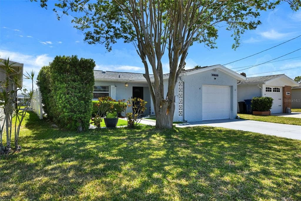 5106 BLUE HERON DRIVE 2