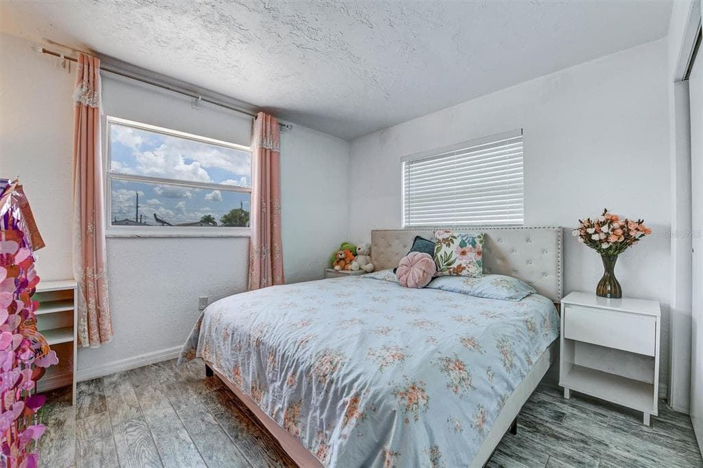 5106 BLUE HERON DRIVE photo 8