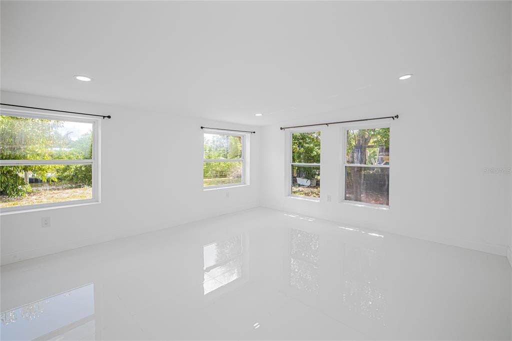 203 WATERWAY CIRCLE NE photo 23