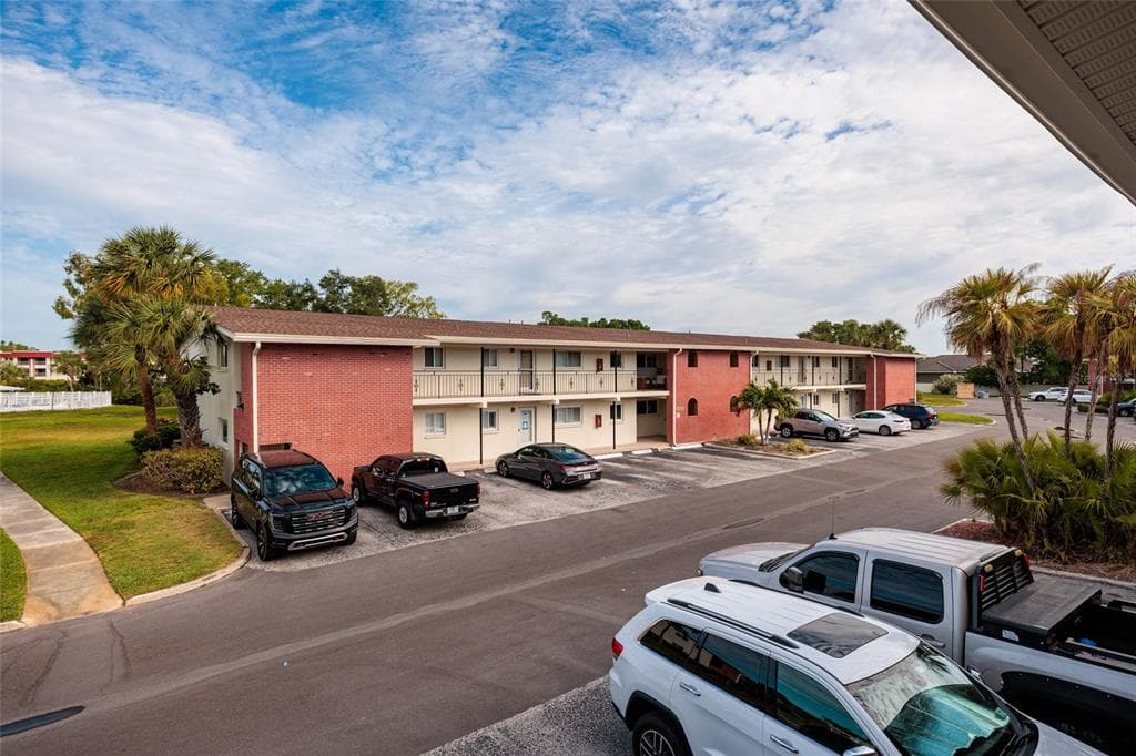 4550 OVERLOOK DRIVE NE #154 4