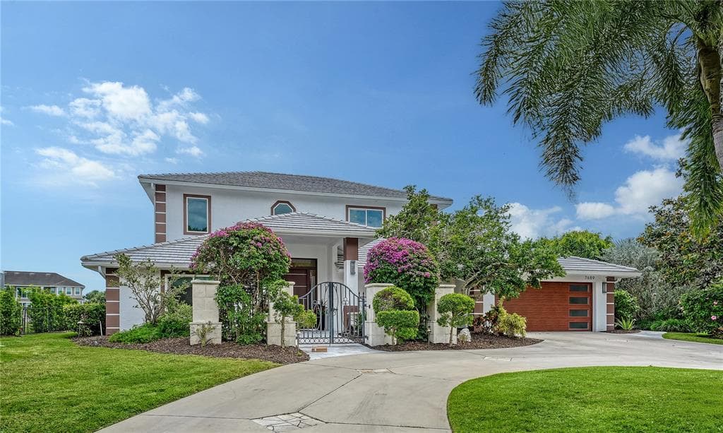 7689 COVE TERRACE 2