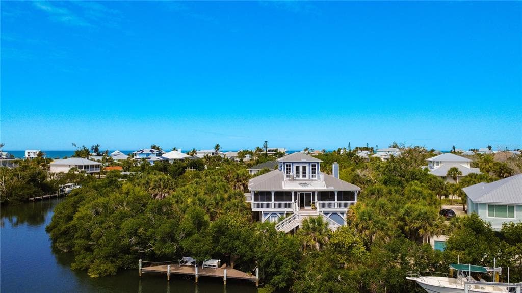 39 BAYSHORE CIRCLE 1