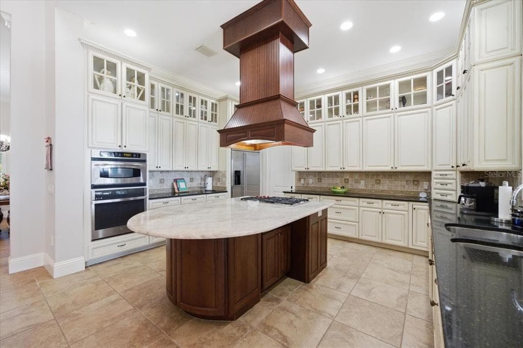 18258 WAYNE ROAD photo 18