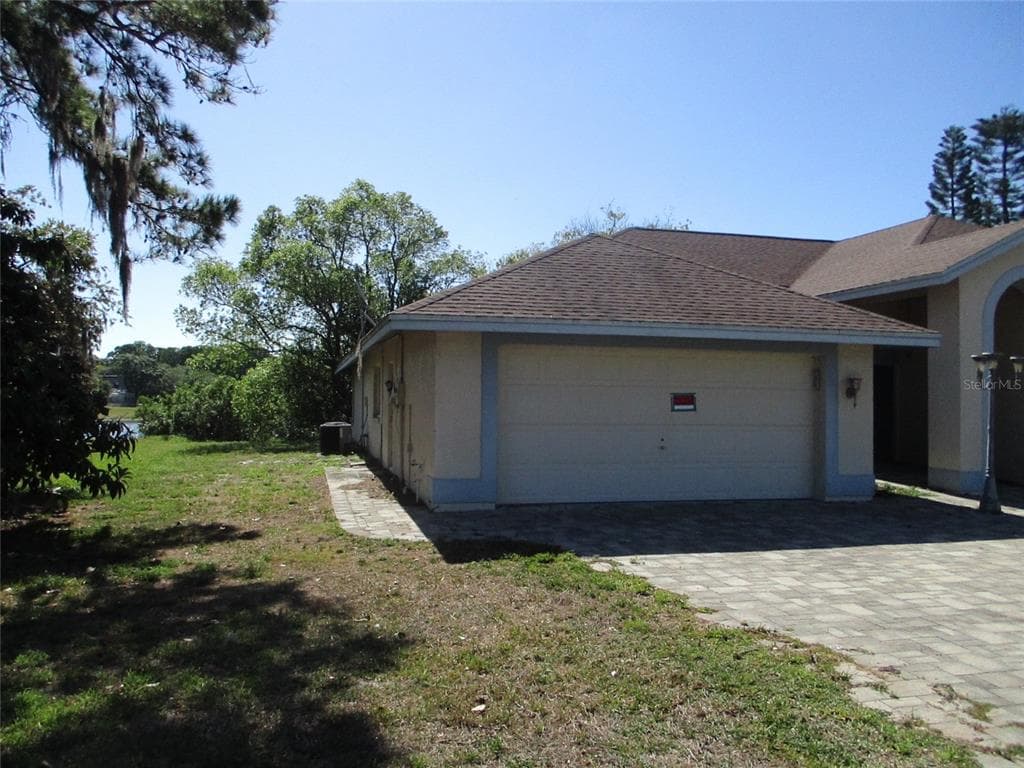 8904 PLANTERS LANE 3