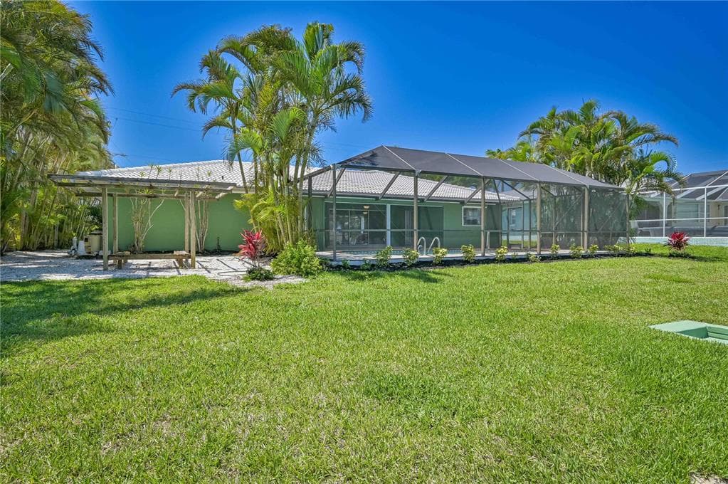 4815 SORRENTO COURT photo 4