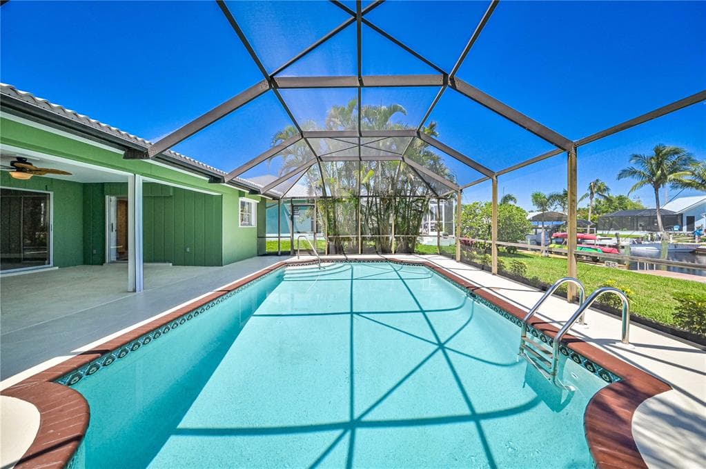 4815 SORRENTO COURT photo 25
