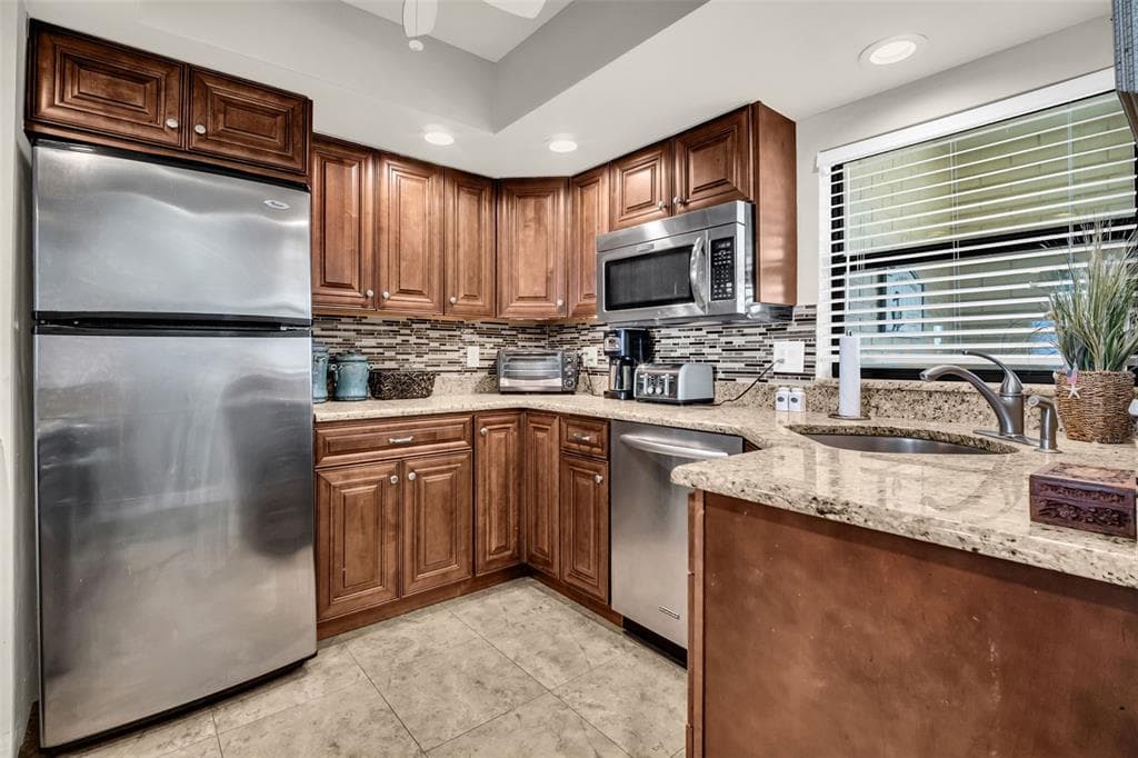 3500 GULF BOULEVARD 407B photo 7