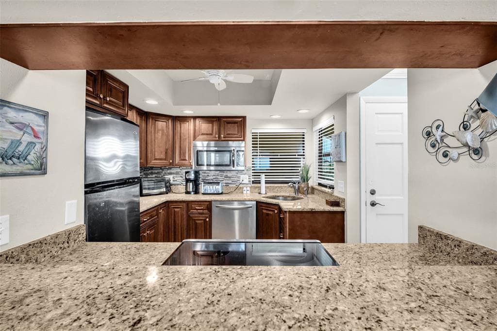 3500 GULF BOULEVARD 407B photo 5