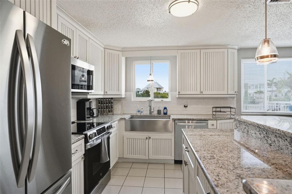 13822 MALCOLM AVENUE photo 14