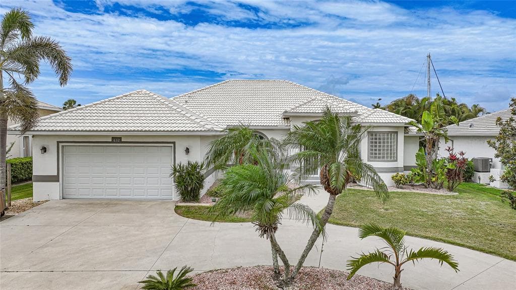 632 MONACO DRIVE 3