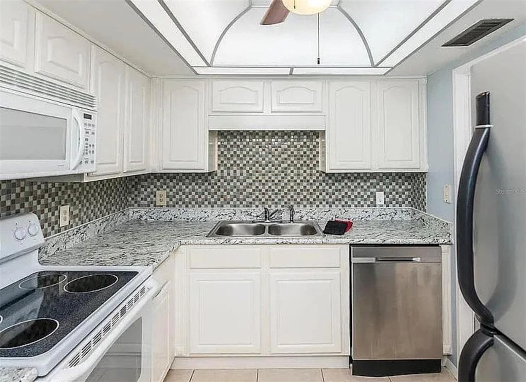 1224 S PENINSULA DRIVE 415 photo 9