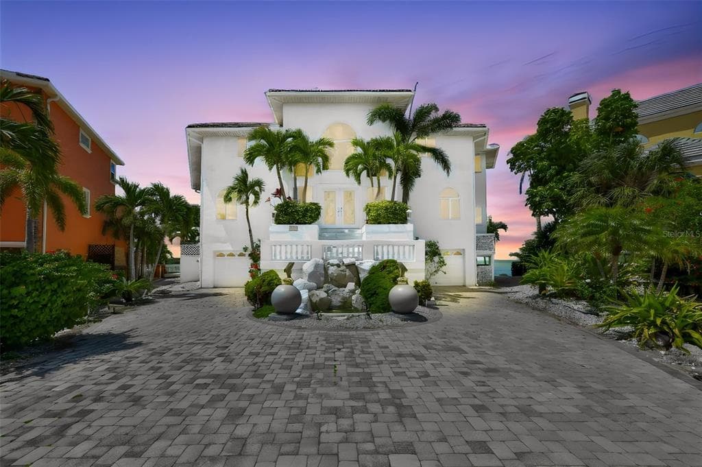 1021 SYMPHONY ISLES BOULEVARD photo 1