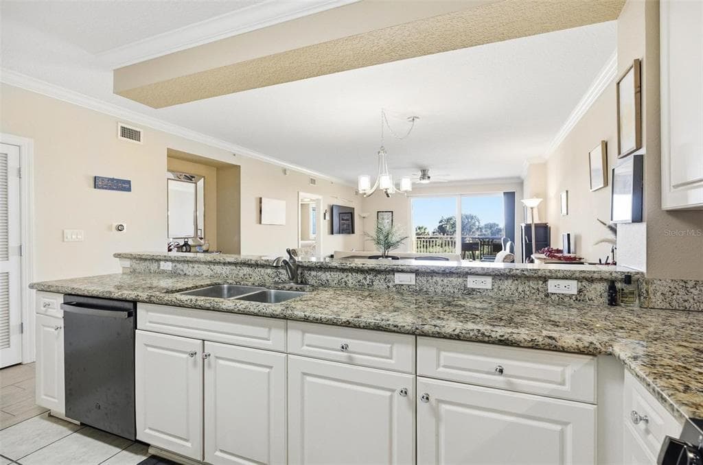 60 SURFVIEW DRIVE 122 photo 13