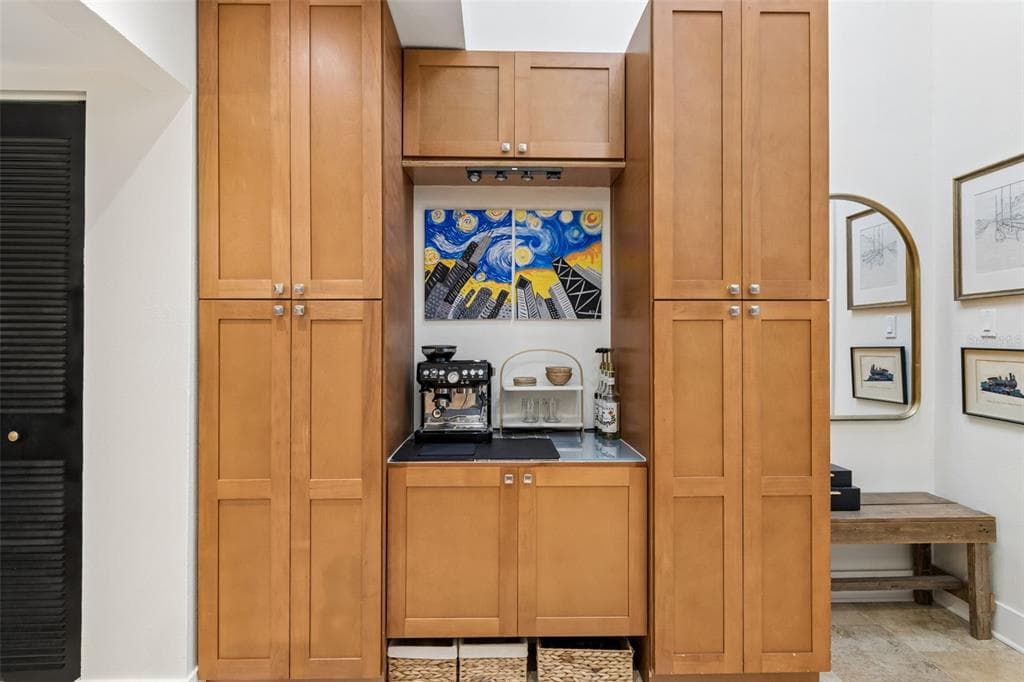 2599 DOLLY BAY DRIVE #302 5