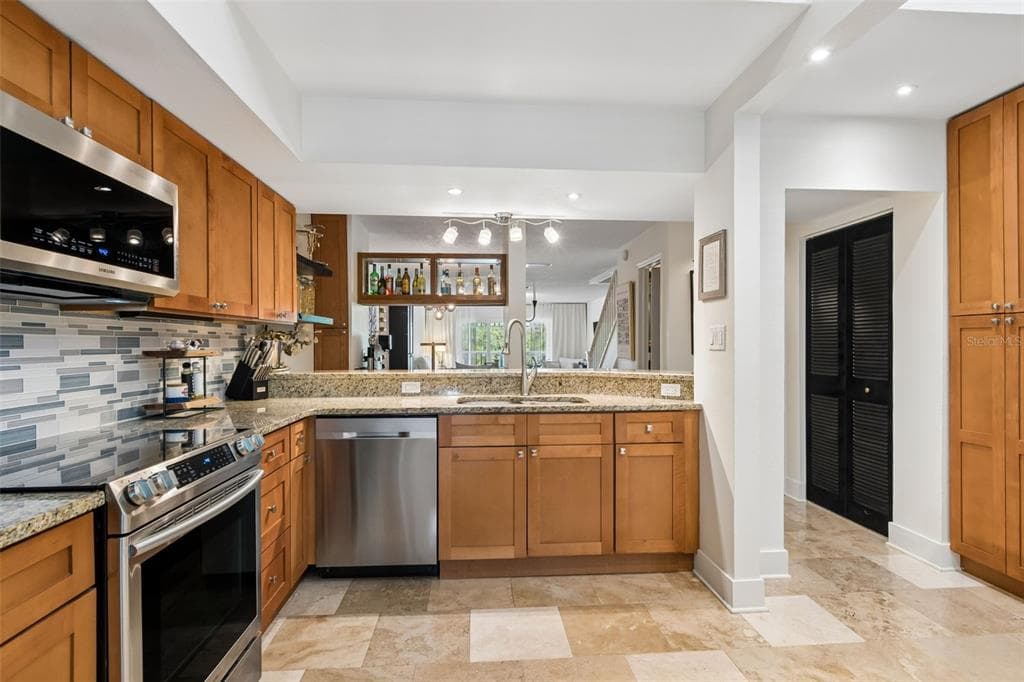 2599 DOLLY BAY DRIVE #302 4