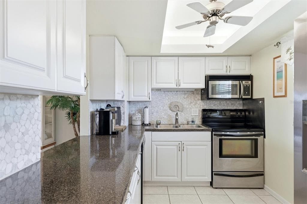 1215 S PORTOFINO DRIVE 406 photo 13