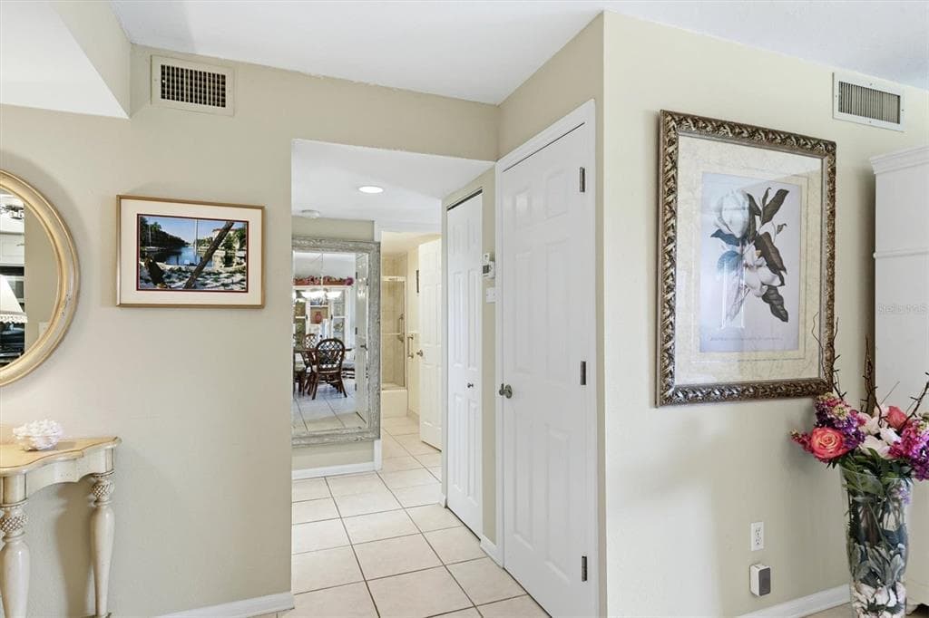 1215 S PORTOFINO DRIVE 406 photo 5