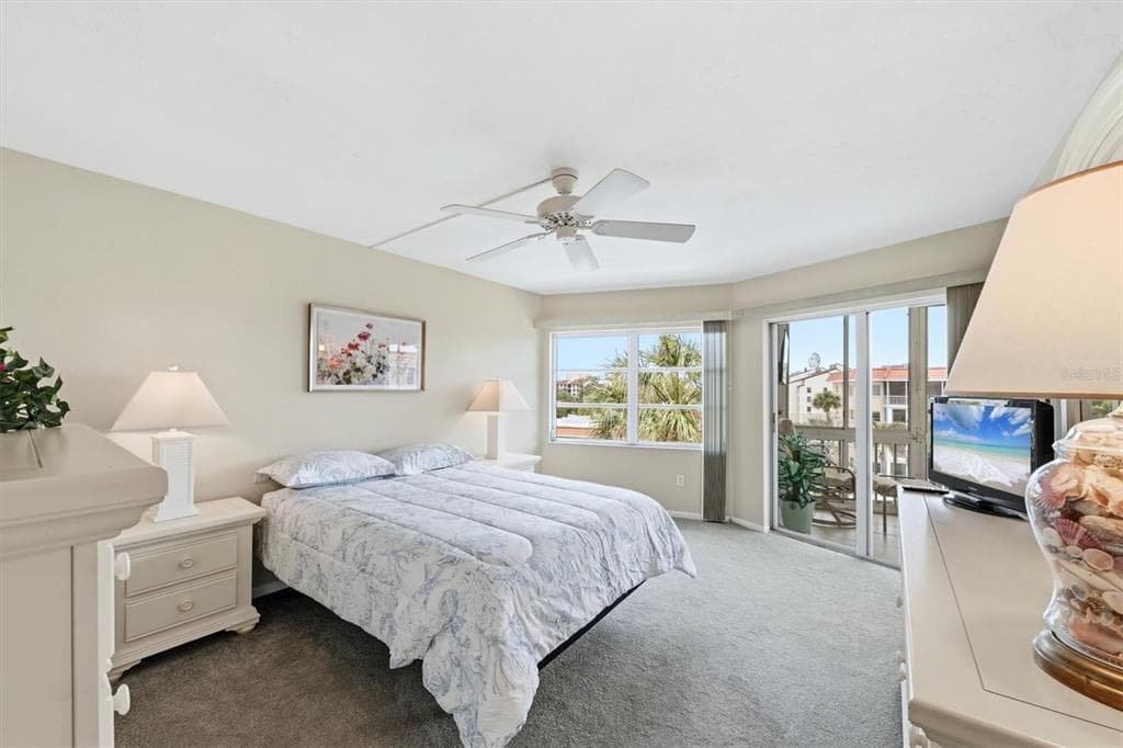 1215 S PORTOFINO DRIVE 406 photo 20
