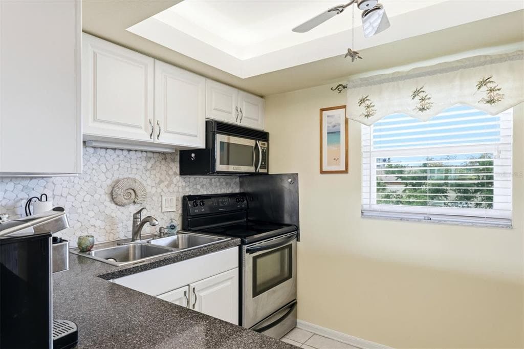 1215 S PORTOFINO DRIVE 406 photo 14