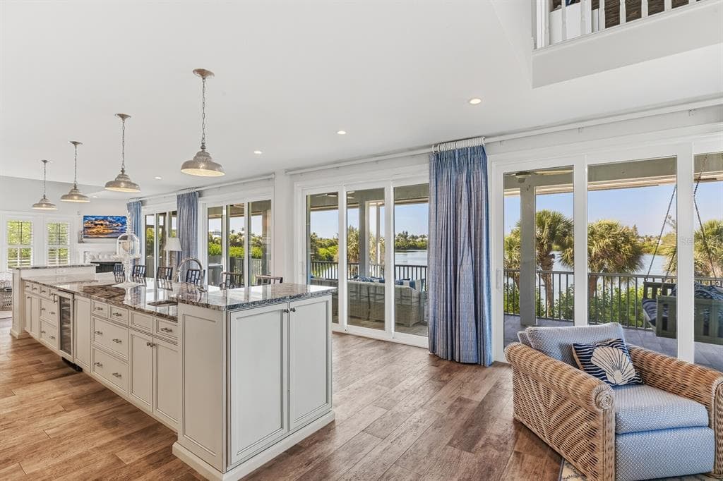 40 SEAWATCH LAKE DRIVE photo 10
