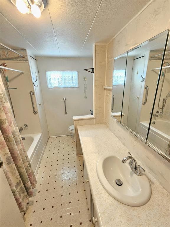 110 ROMA ROAD photo 11