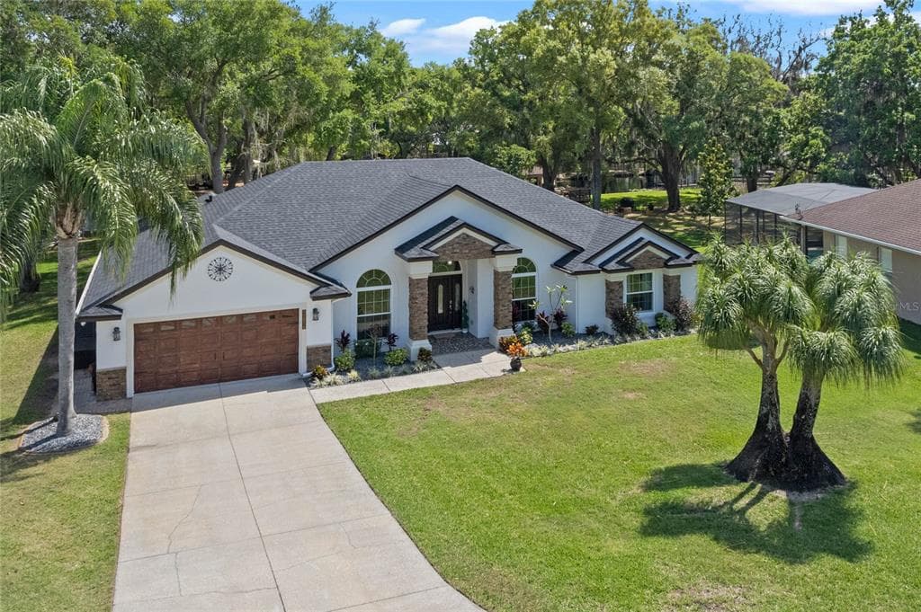 11516 LYONS COURT 4