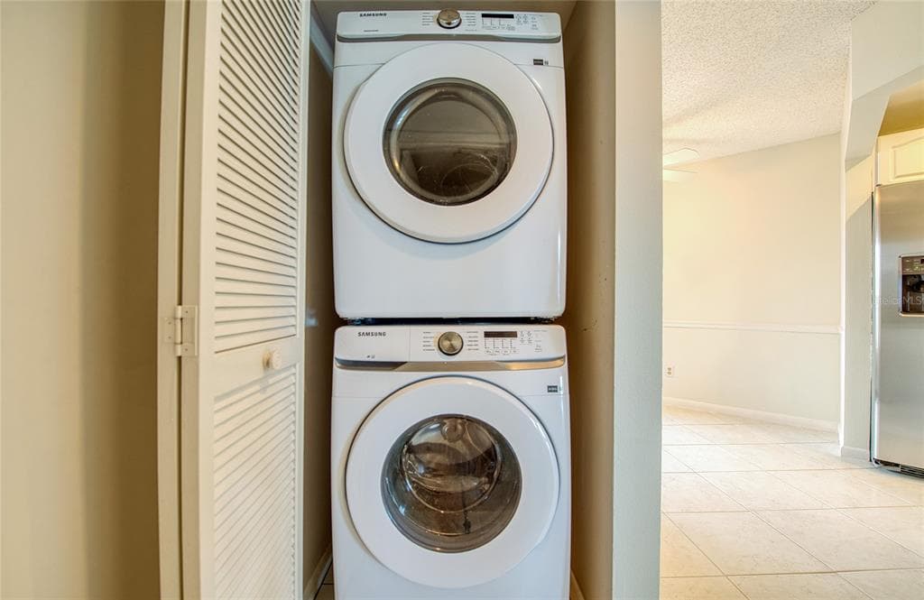 1310 GULF BOULEVARD 4D photo 24