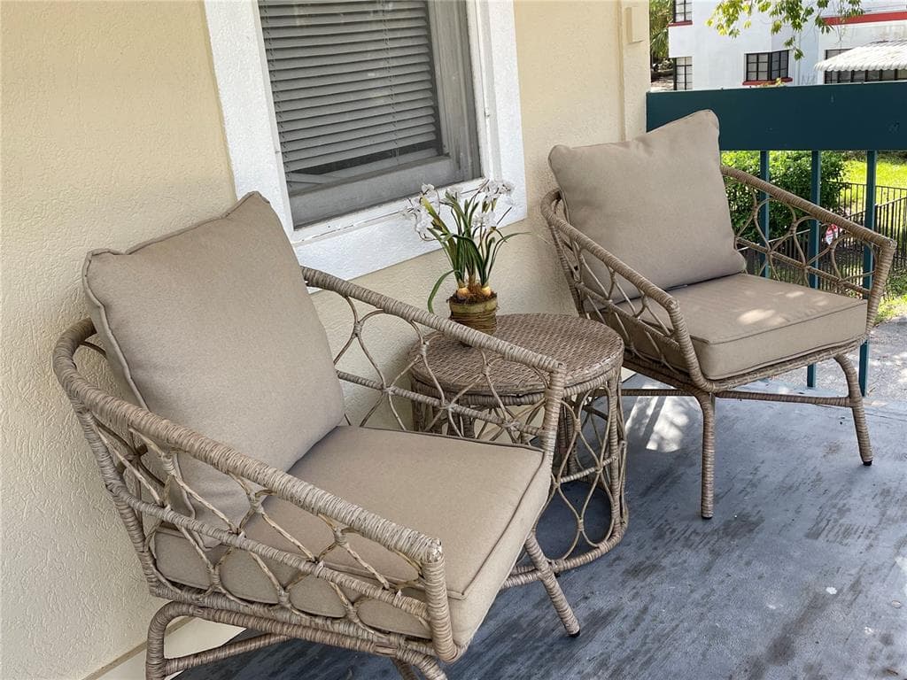 30 SE VALARE LANE 205A photo 6