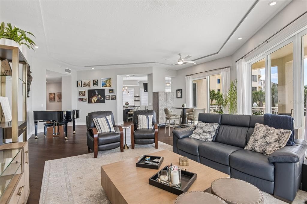 1180 GULF BOULEVARD 101 photo 8