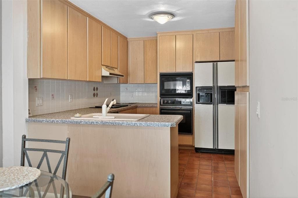 603 WATERWOOD DRIVE 4