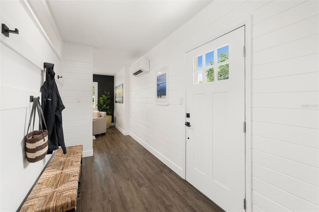 18520 WAYNE ROAD photo 16