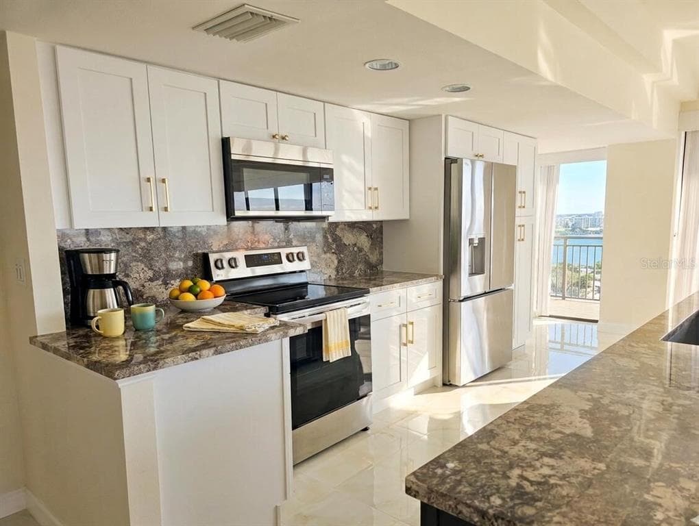 7600 BAYSHORE DRIVE 901 photo 10
