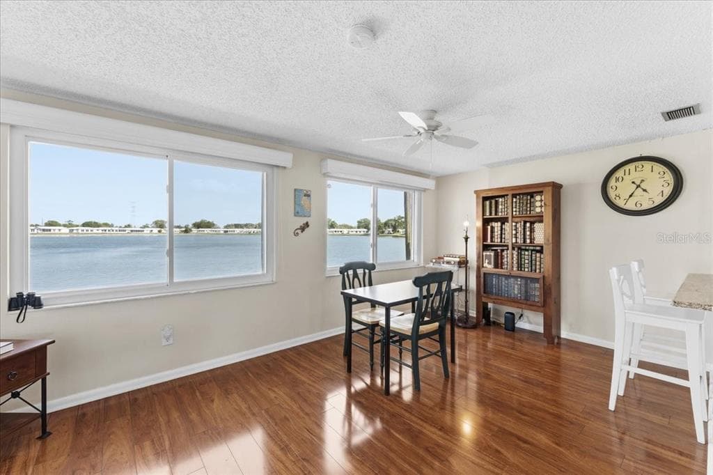 9875 MAINLANDS BOULEVARD W photo 13