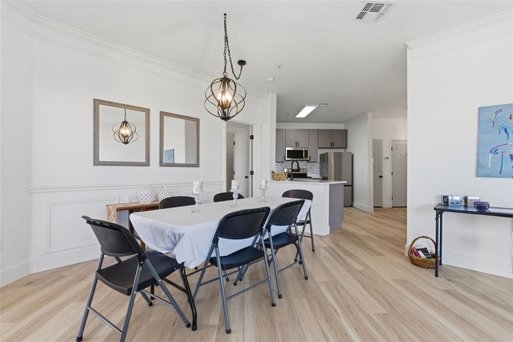 4323 BAYSIDE VILLAGE DRIVE 312 photo 12