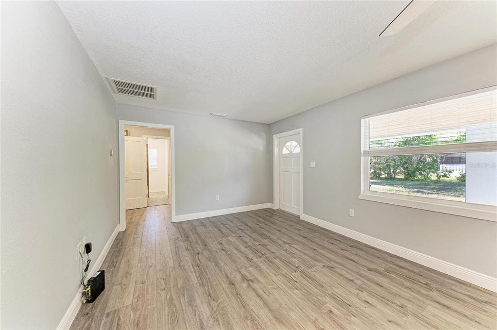2401 10TH STREET W 5