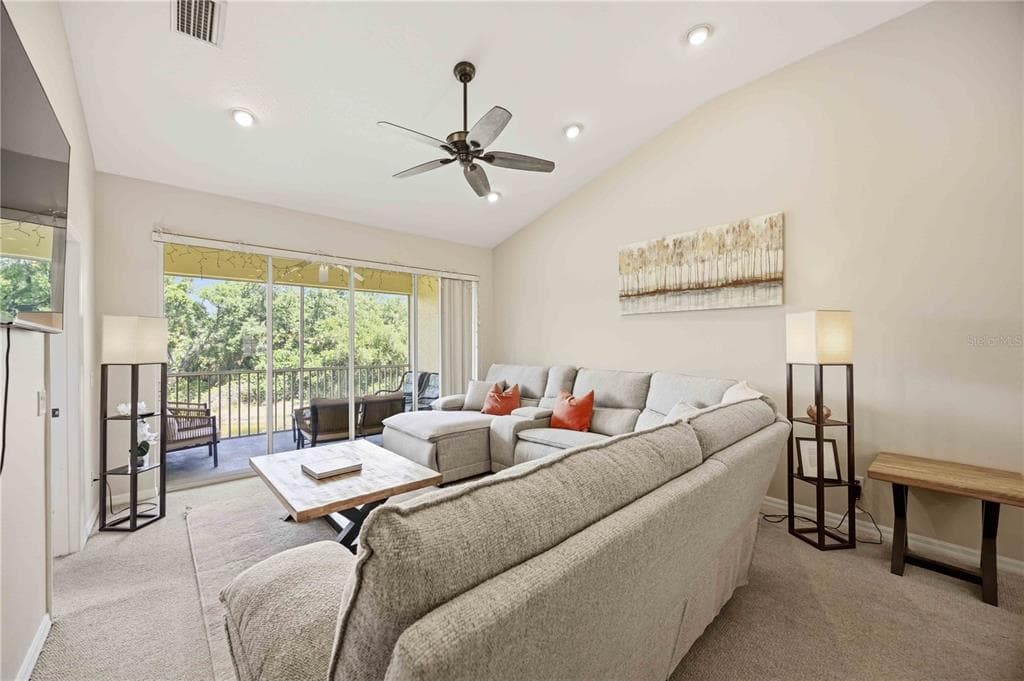 5629 KEY LARGO COURT B06 photo 11