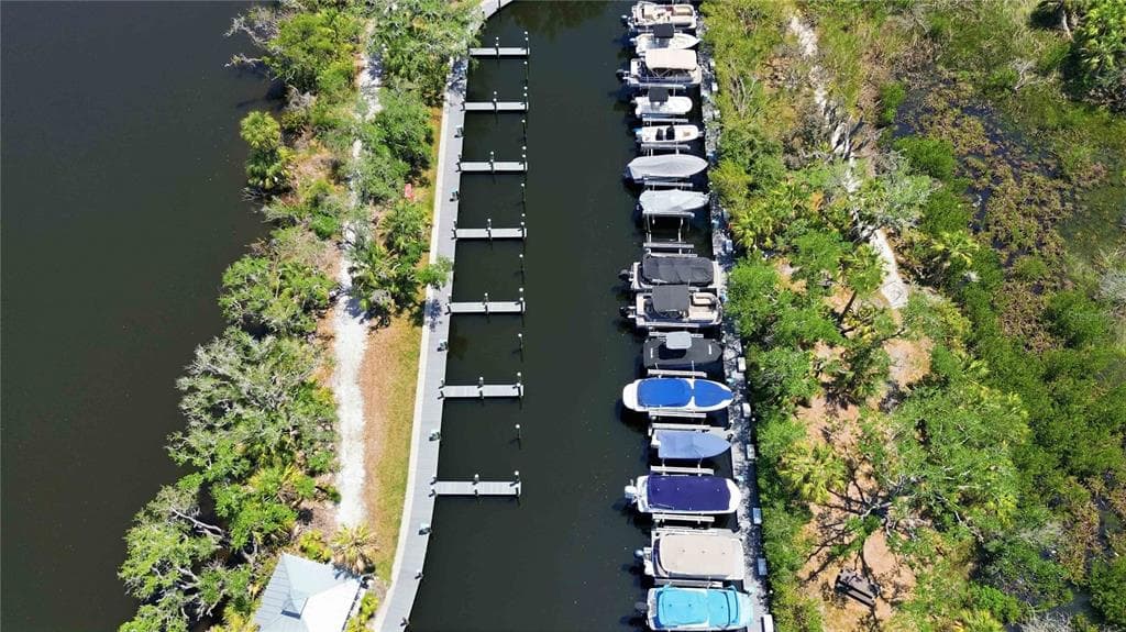 5629 KEY LARGO COURT #B06 4