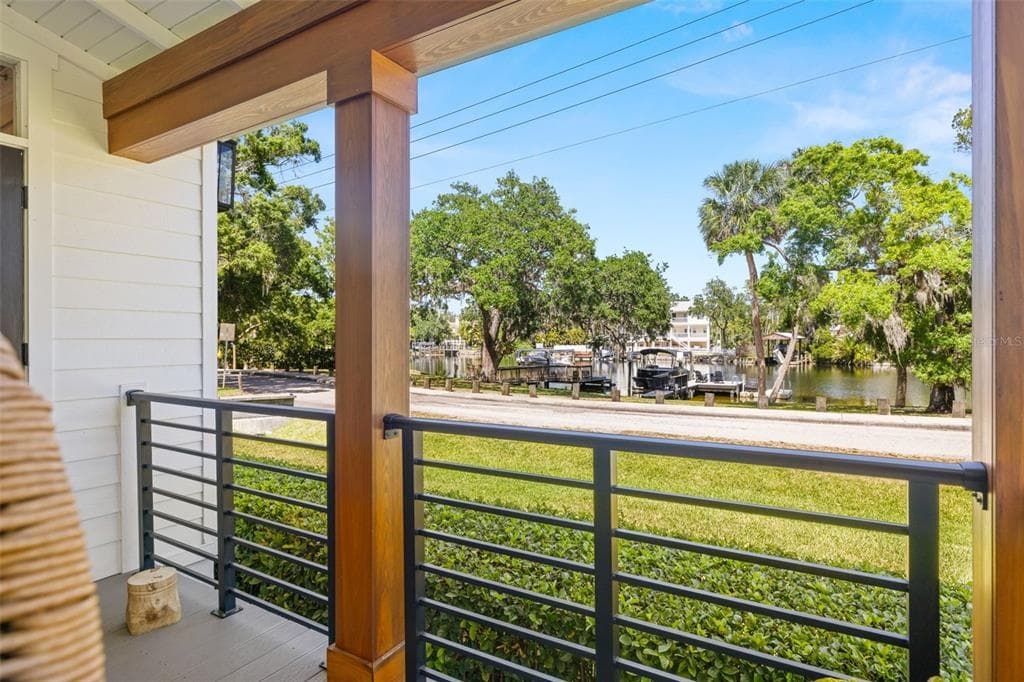 5610 N RIVER SHORE DRIVE photo 19