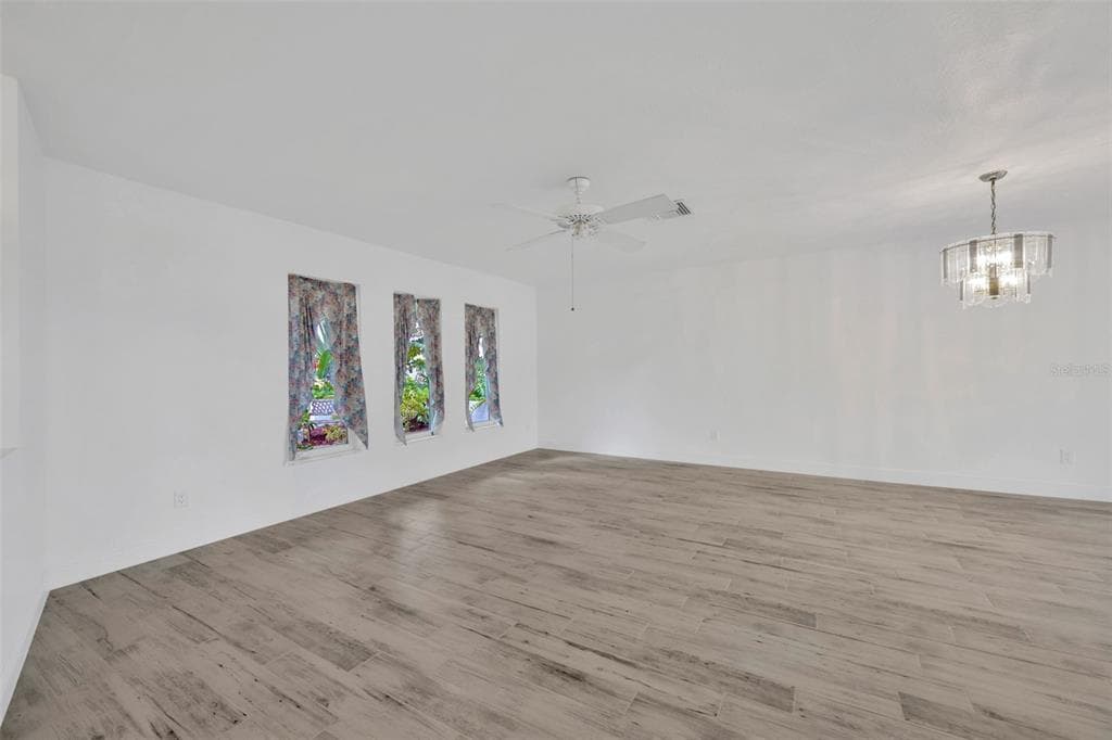 8143 CHANNEL DRIVE photo 17
