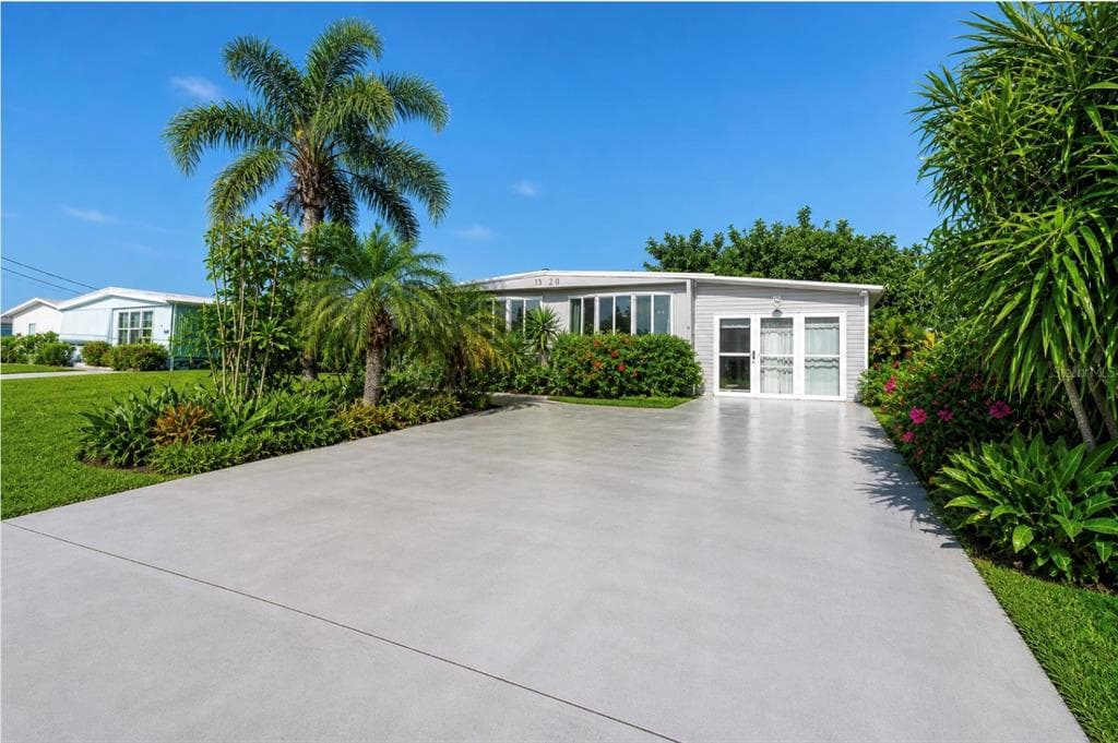 1320 SEAGULL DRIVE 1