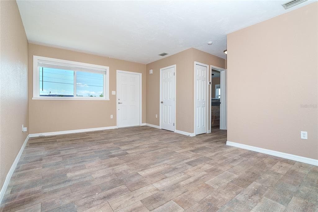 138 BUCKEYE AVENUE NW 4