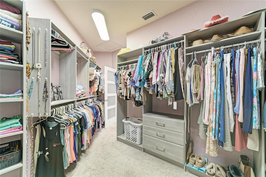 524 LA CARUNA COURT photo 22