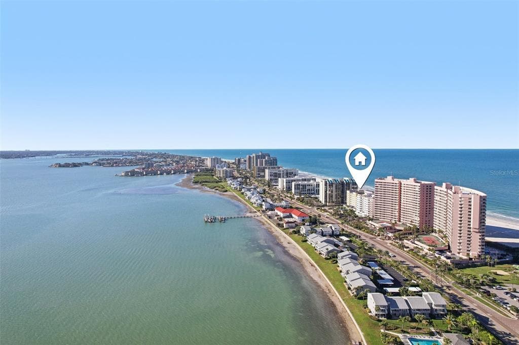 1270 GULF BOULEVARD 701 photo 2
