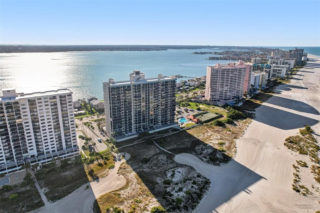 1270 GULF BOULEVARD 701 photo 20