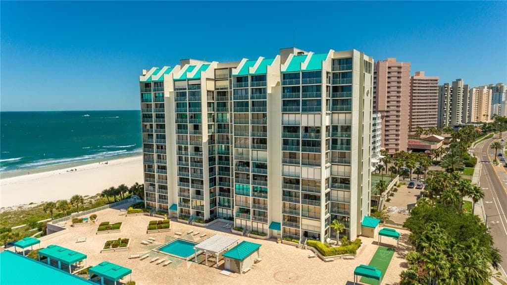 1390 GULF BOULEVARD PH-3 photo 2