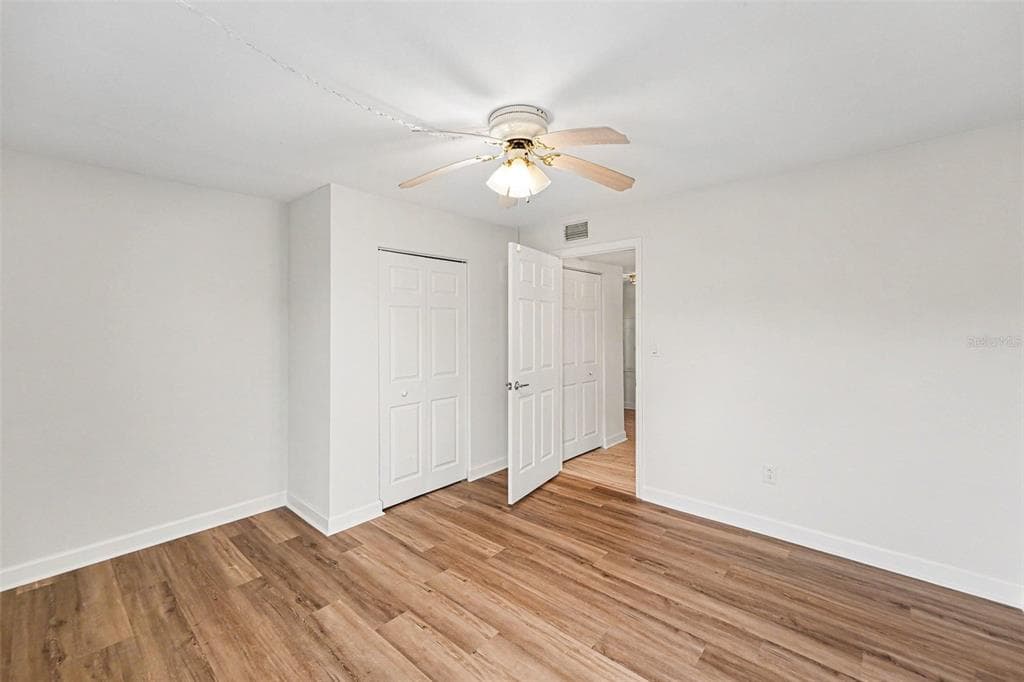 546 PLAZA SEVILLE COURT 85 photo 10