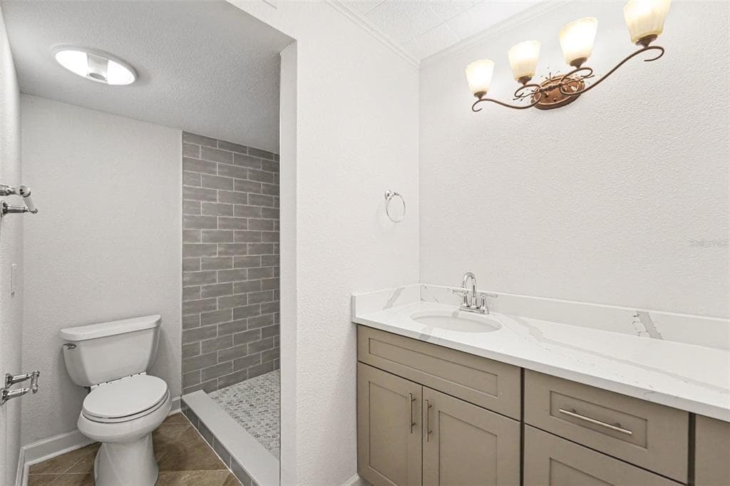 546 PLAZA SEVILLE COURT 85 photo 11