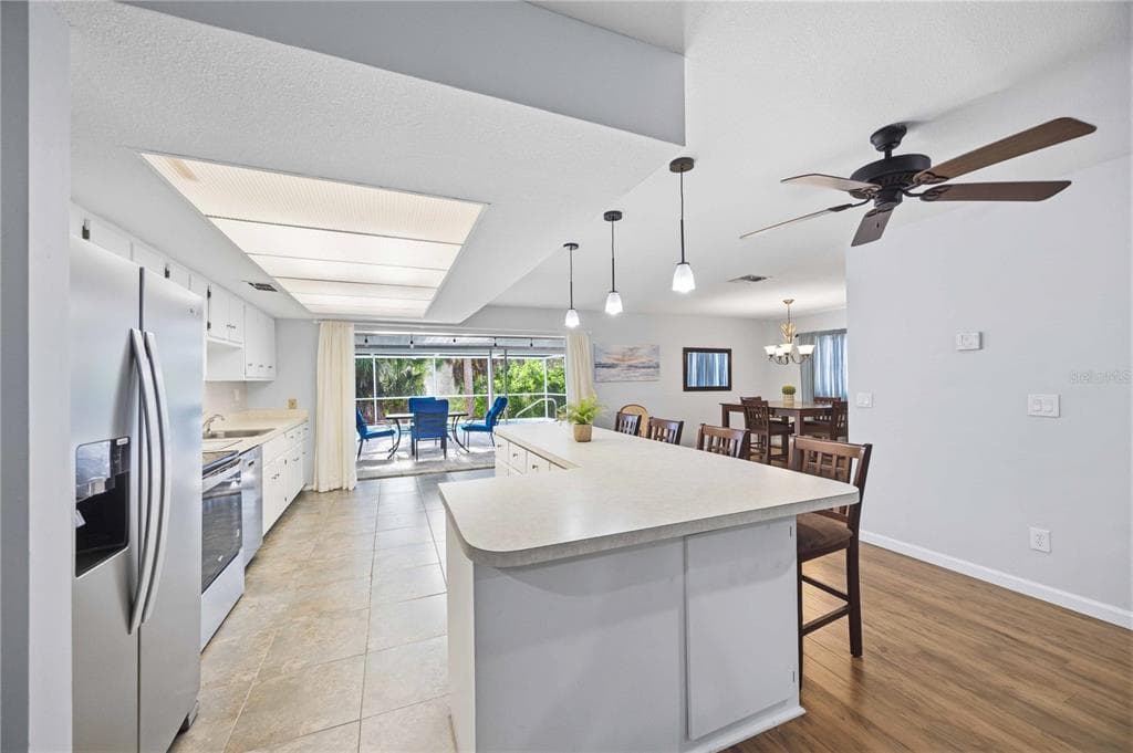 2091 CANNOLOT BOULEVARD photo 8