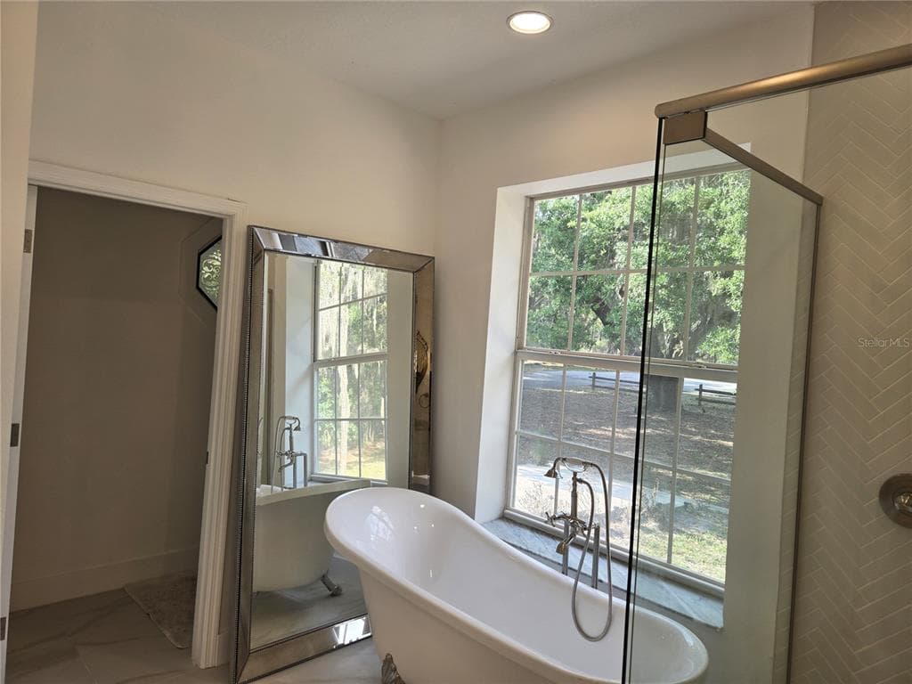 560 EDEN DRIVE photo 20