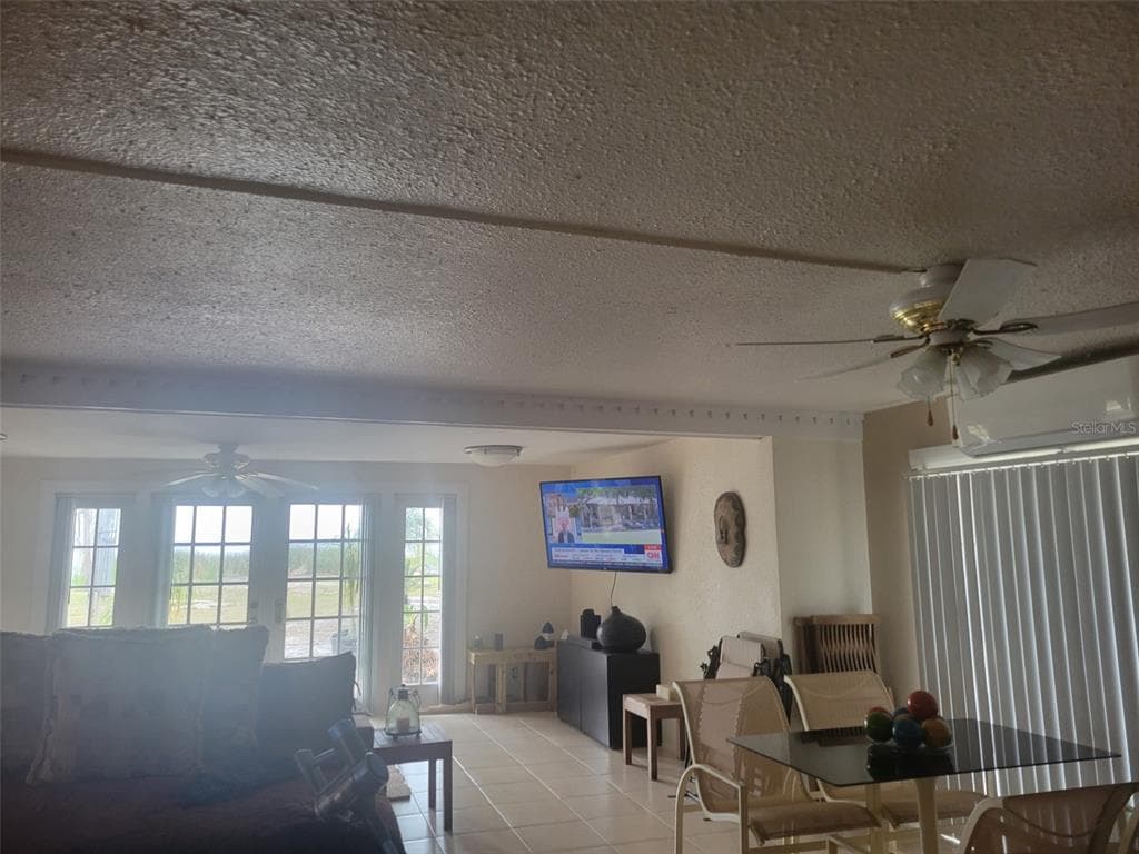 5031 VALENCIA STREET photo 16